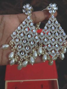 Golden Colour Pearl Earring
