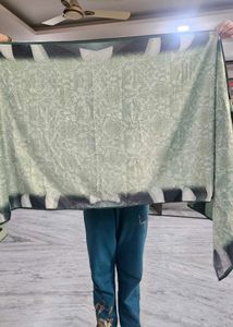 Elegant Green Floral Throw Blanket