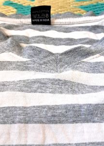 Top Grey  Strip.