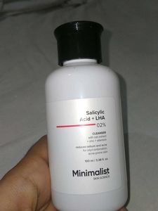 Minimalist Salicylic Acid Cleanser