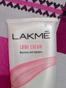 Lakme Lumi Cream