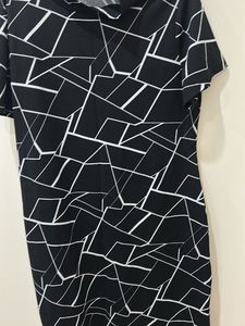 Geometric Print T-Shirt Dress