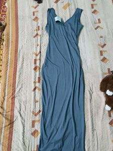 Elegant Gray Dress And It&#39;s Stretchable