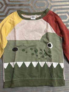 Cute Crocodile Print Sweatshirt