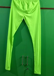 LYRA Fluorescent Green Leggings