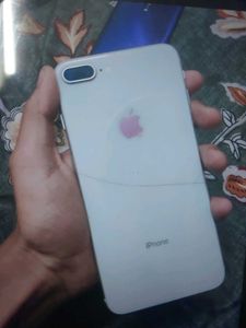 iPhone 8 Plus