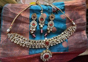 Sale SaleSale