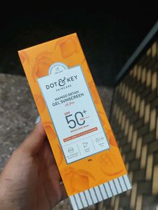 New Dot And Key Sunscreen