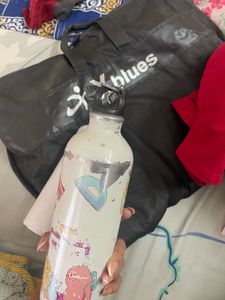 Water Bottles - White &amp; Graphic Print