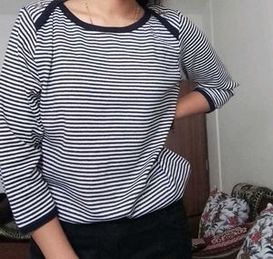 flash sale !! oversized beautiful striped top😻