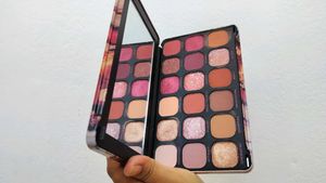Set Of 2- Makeup Revolution Eyeshadow Palettes