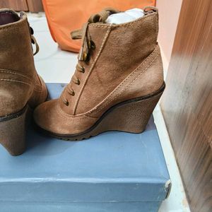 Heeled Boots