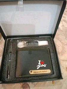 apni name ki castomize wallet