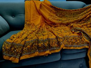 Elegant Ready to wear aari tari Saree