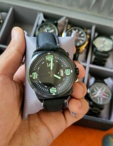 Lee Men's Black Watch