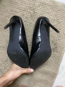 Black Pointed Heels