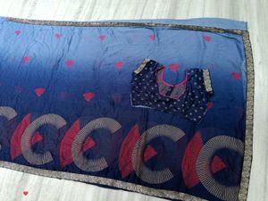 Elegant Navy Blue Saree with Accents