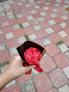 single Red Rose bouquet