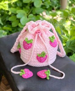 Crochet Strawberry Potli