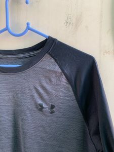 Under Armour Long Sleeve Shirt