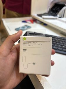 Apple 20W USB-C Power Adapter