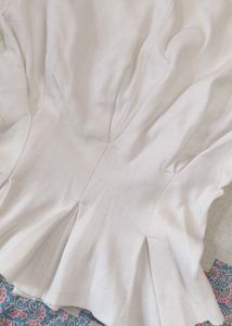 🤍White Peplum Top🤍