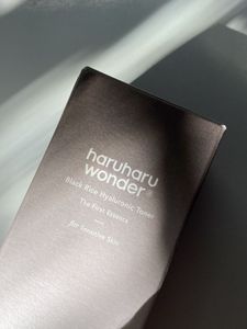 Haruharu Wonder Black Rice Hyaluronic Toner