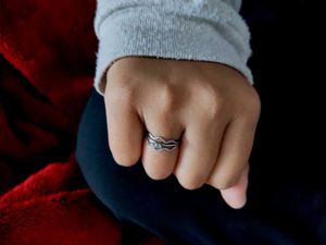 8 METAL RINGS+2 SUPRISE GIFTS