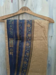 Nude Saree With Blue Border