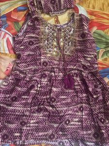 Girls Festive Salwar Kameez