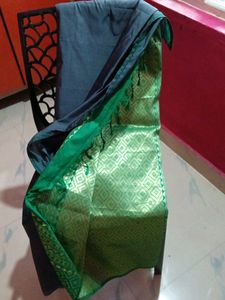 Grey With Green Combo Soft silk