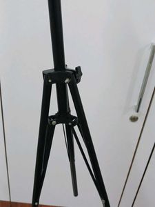 Tripod 8 Feet Adjustable