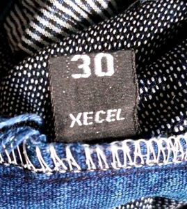 A Jeans without Button.