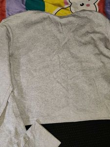 Am Selling Crop Top