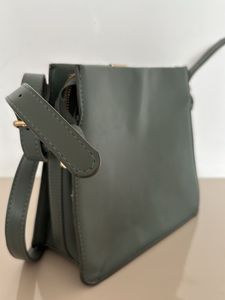 Van Heusen Elegant Crossbody Bag