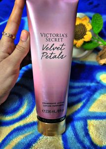 Victoria's Secret Velvet Petals Lotion