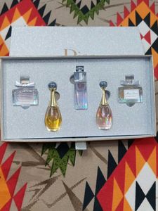 Dior Mini Perfume Set