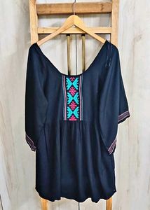 Black cotton Long top size-32-34