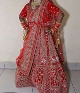 Jhumka pattern Latest Bridal Lehenga