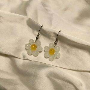 Daisy Earrings