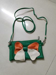 Bow Crossbody leather bag