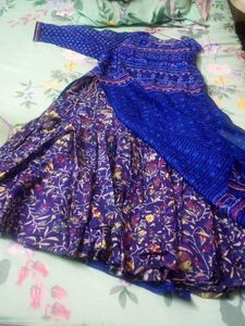 Blue Printed Kurta With Shrug