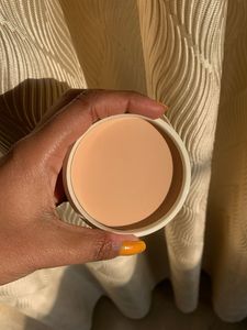 Hilary Rhoda Glow Up Compact