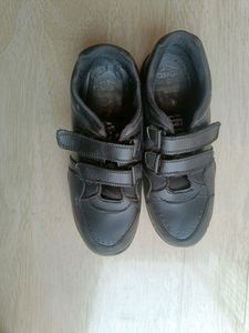 Black Shoes