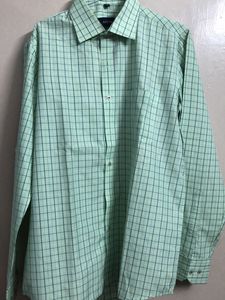 Men Full Sleeves Light Green Checkered Shirt