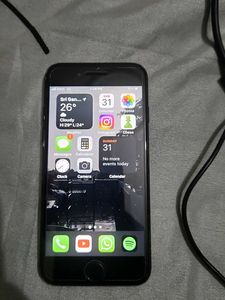 I PHONE 7 BLACK