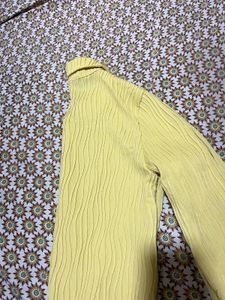 yellow shirt