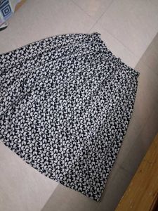 Patterned Midi Skirt