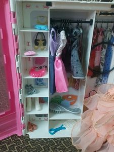 Barbie Dream Wardrobe