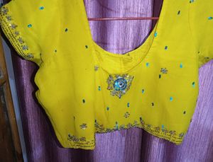 Lime Green Heavy Saree Along Stiched Blouse